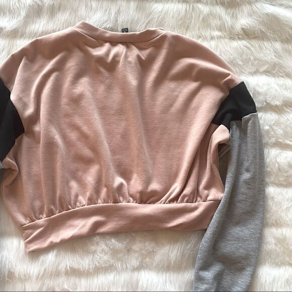 COPY - Color Block Cropped Sweater (S) - Picture 6 of 6